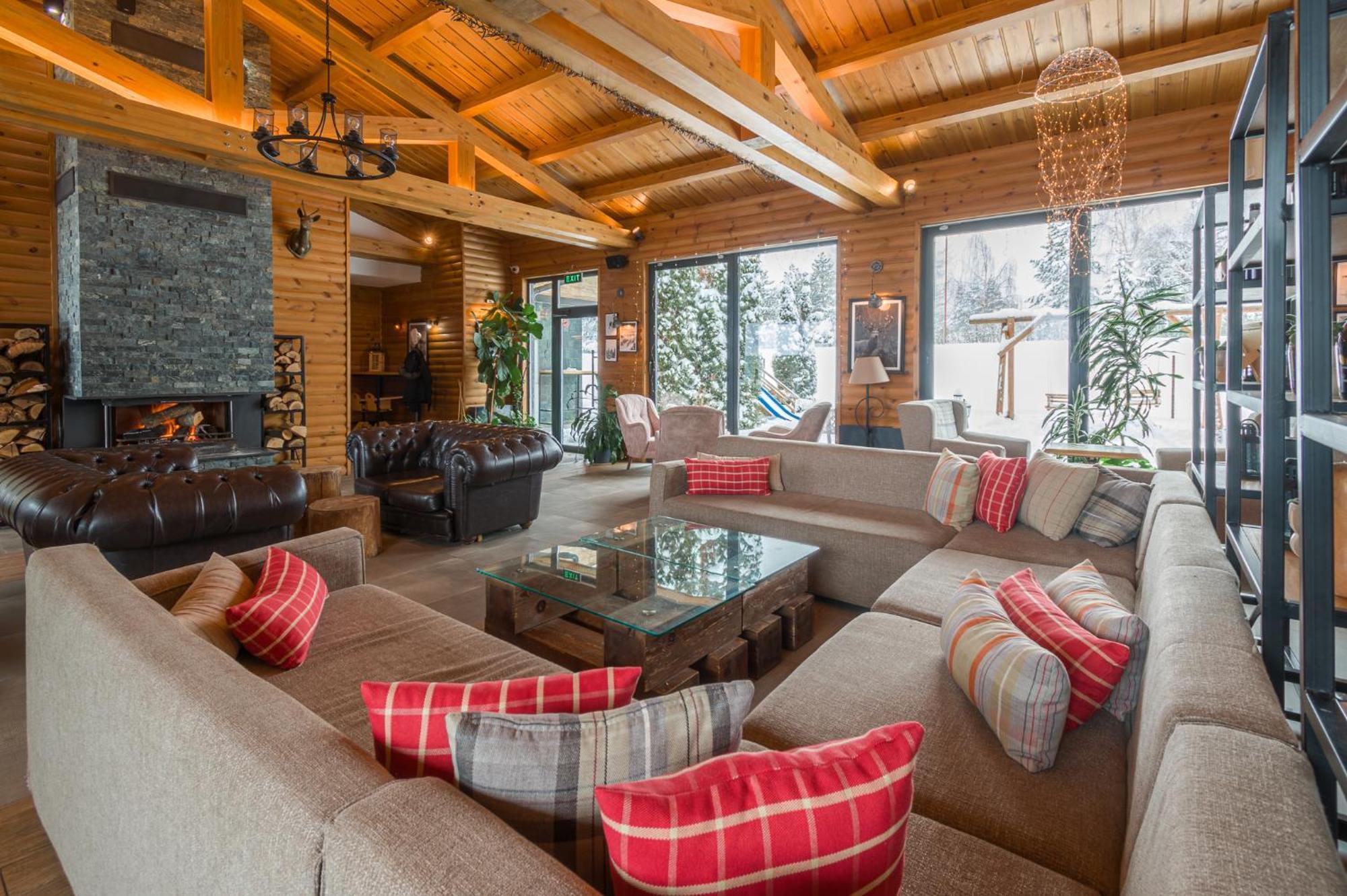 Cornelia Deluxe Aparthotel Bansko